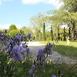 Lägenhet Mas De Rey Uzes